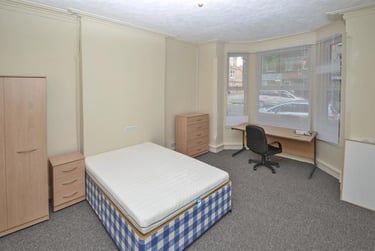 7 bed house, Lenton Boulevard, Lenton, Nottingham, NG72ET - Image 5